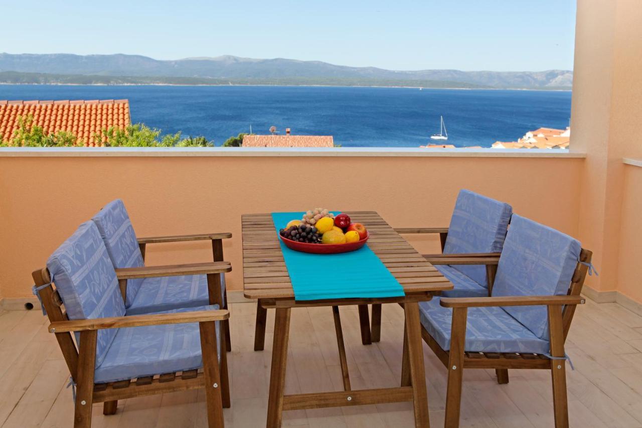 Iris Apartments Bol (Adults Only) Экстерьер фото